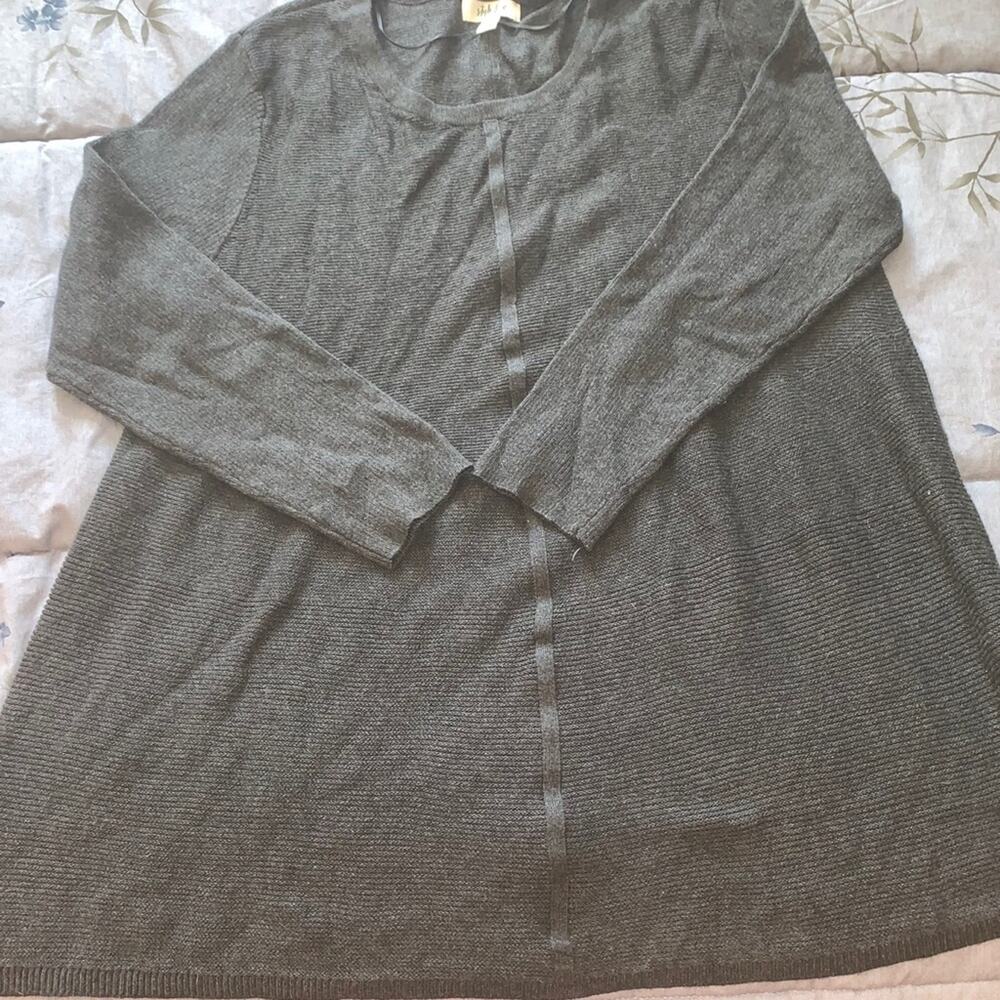Style & Company Sweater.‎ Gray. 2X - Picture 5 of 7